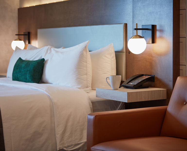 Boutique Hotel Rooms near Pearson Airport